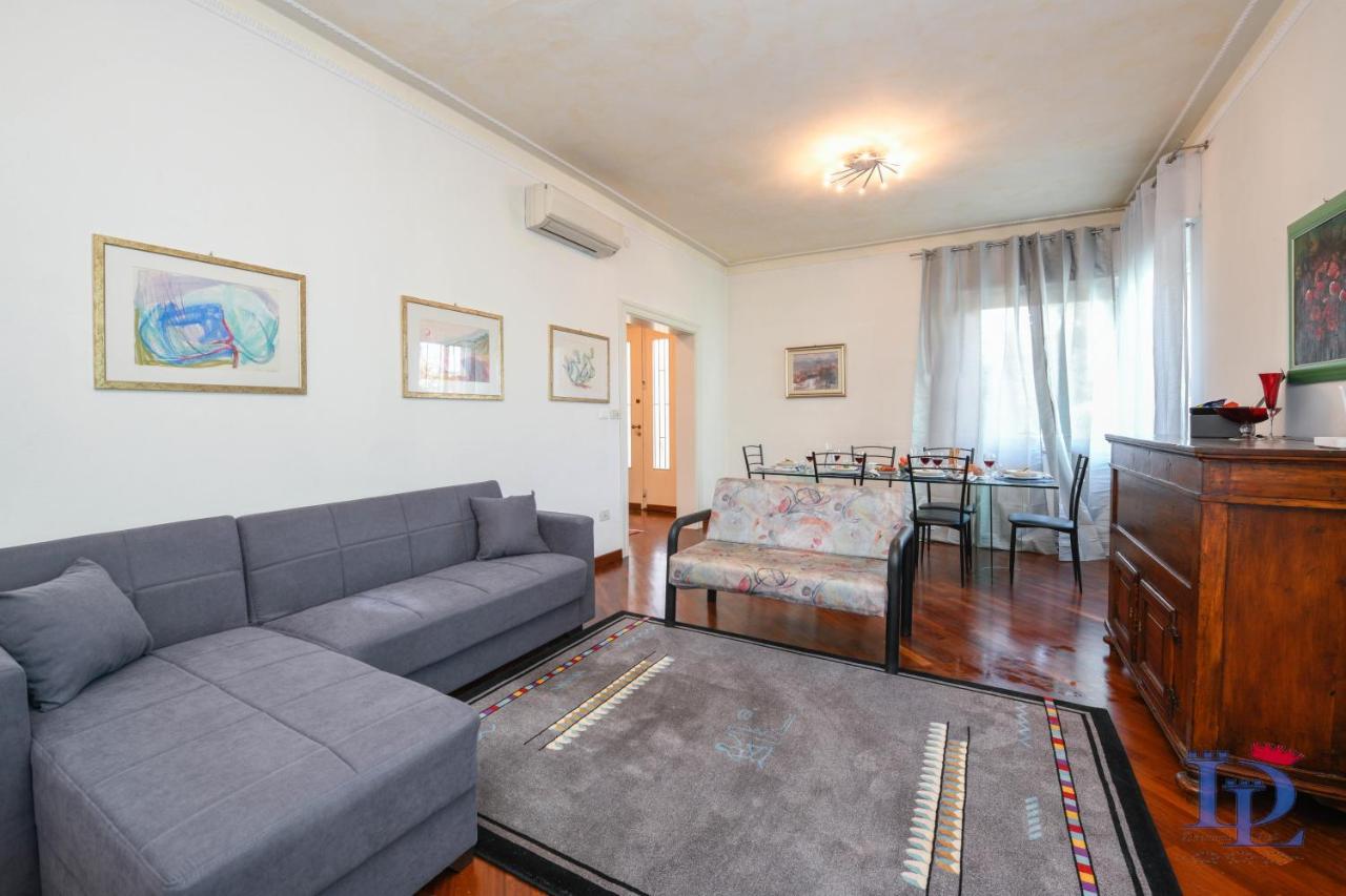 Desenzanoloft Palm Garda * Desenzano del Garda