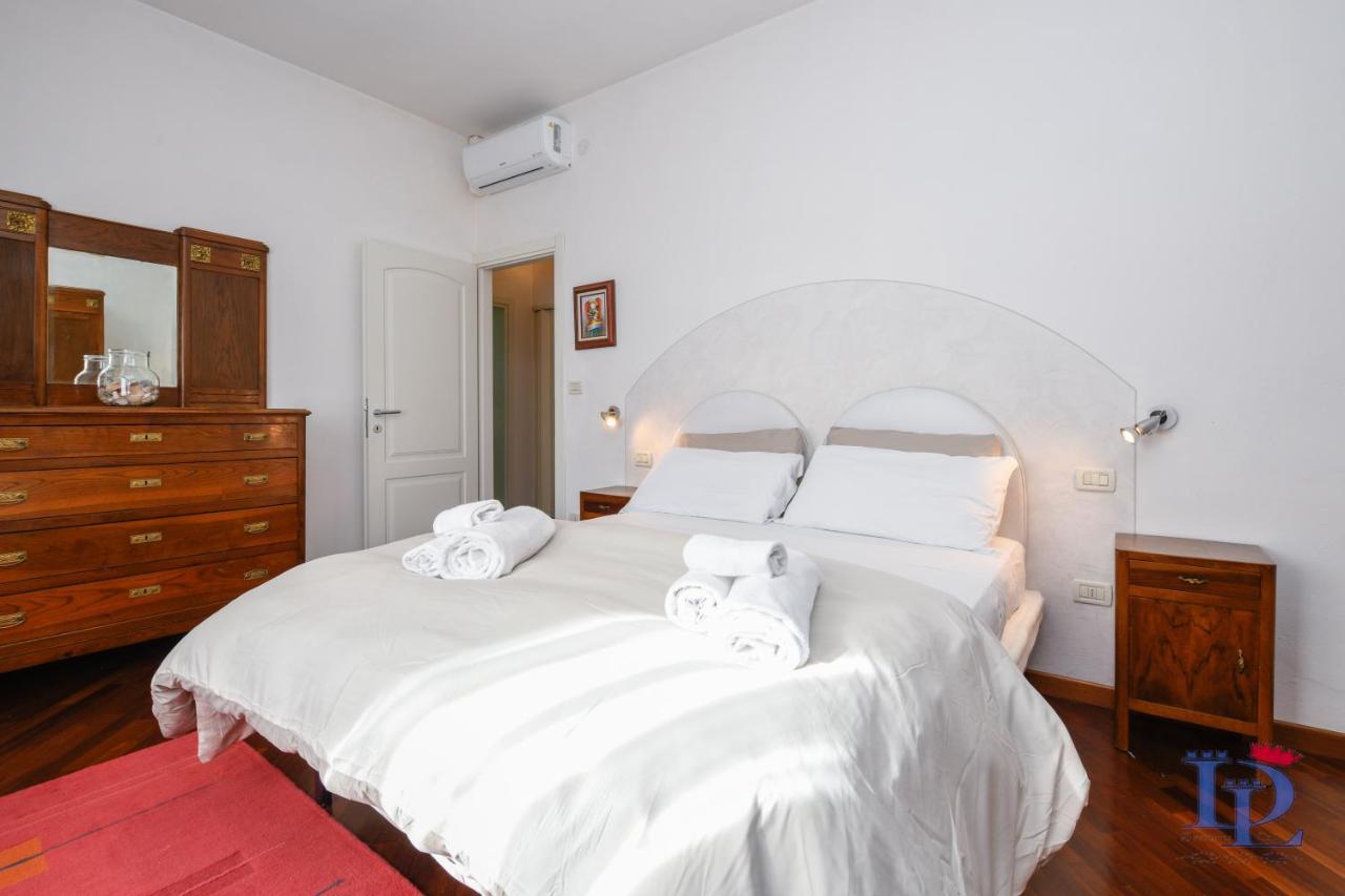 Desenzanoloft Palm Garda Beach, With Garden, Barbecue And Pool Villa Desenzano del Garda